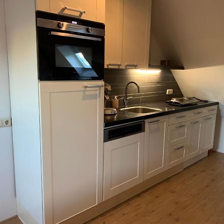 De Oude Hooizolder Apartment Ulrum Exterior photo