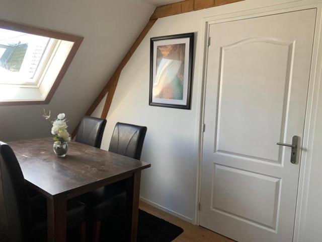 De Oude Hooizolder Apartment Ulrum Exterior photo